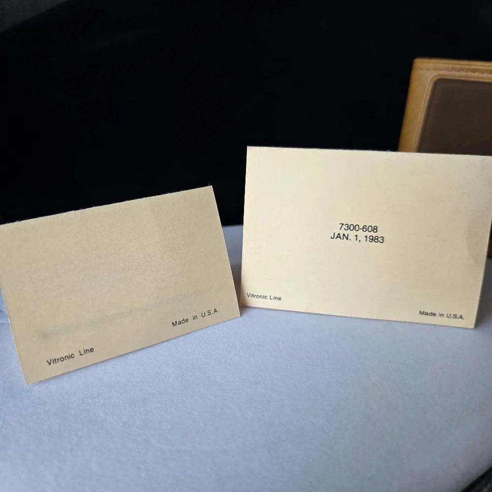 Vintage 1983 British Calf Bifold Wallet Pick-Pocket-proof  Man Made Leather